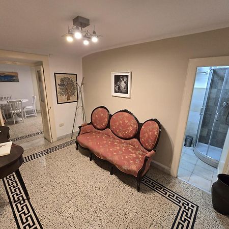 Apartamento Residenza Don Carlo Nápoles Exterior foto